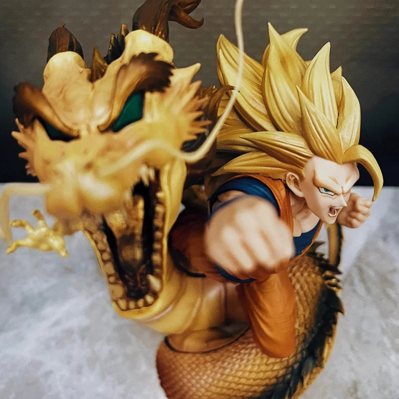 Figurine Goku Super Saiyan 3 Le Lien Sacré avec Shenron - Dragon Ball Z