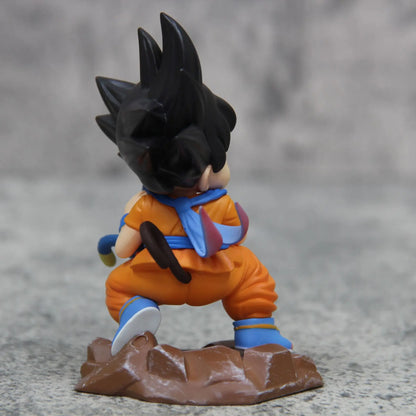 Figurine Goku et son Amulette Chanceuse - Dragon Ball Z